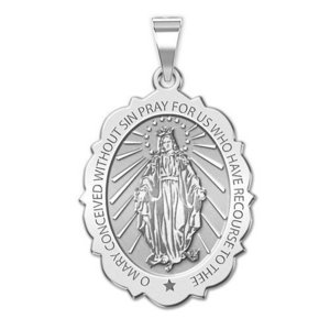 Miraculous Medal Scalloped Oval  EXCLUSIVE 